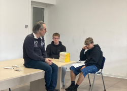 Matteo Bussola nella scuola ENGIM Verona incontra gli studenti: leggete di più