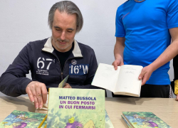 Matteo Bussola nella scuola ENGIM Verona incontra gli studenti: leggete di più